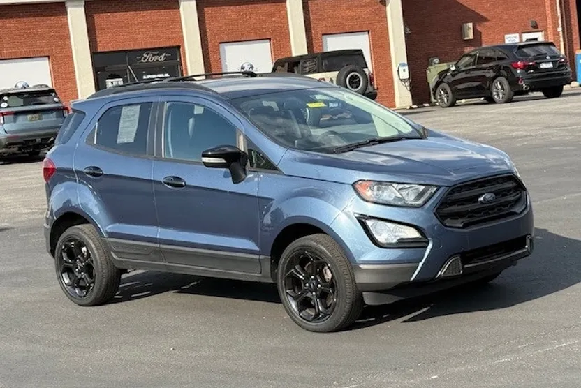 2022 Ford EcoSport SES photo 1