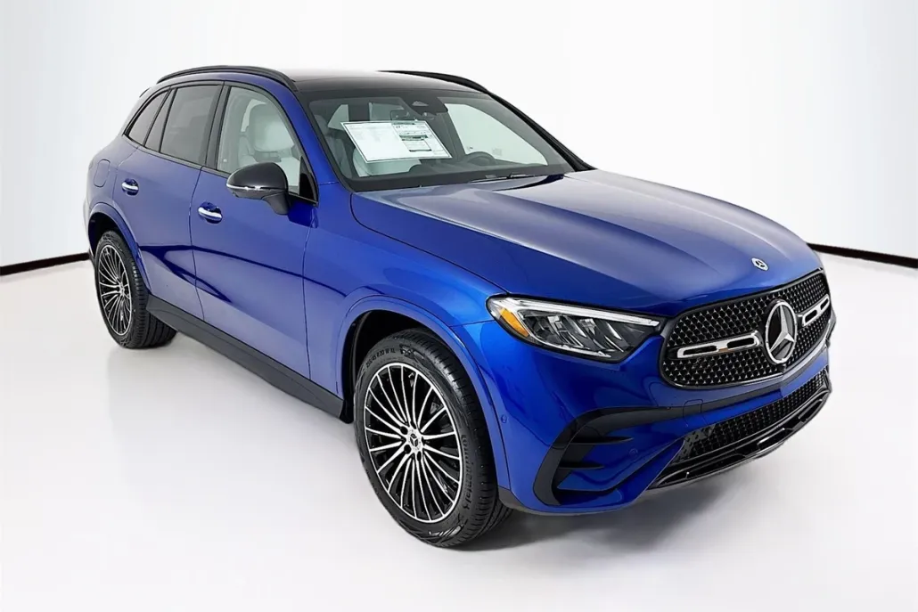 2026 Mercedes Benz GLC 300 photo 1