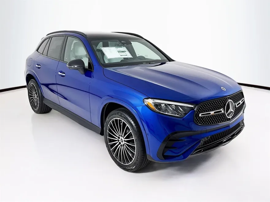 2026 Mercedes Benz GLC 300 photo 1