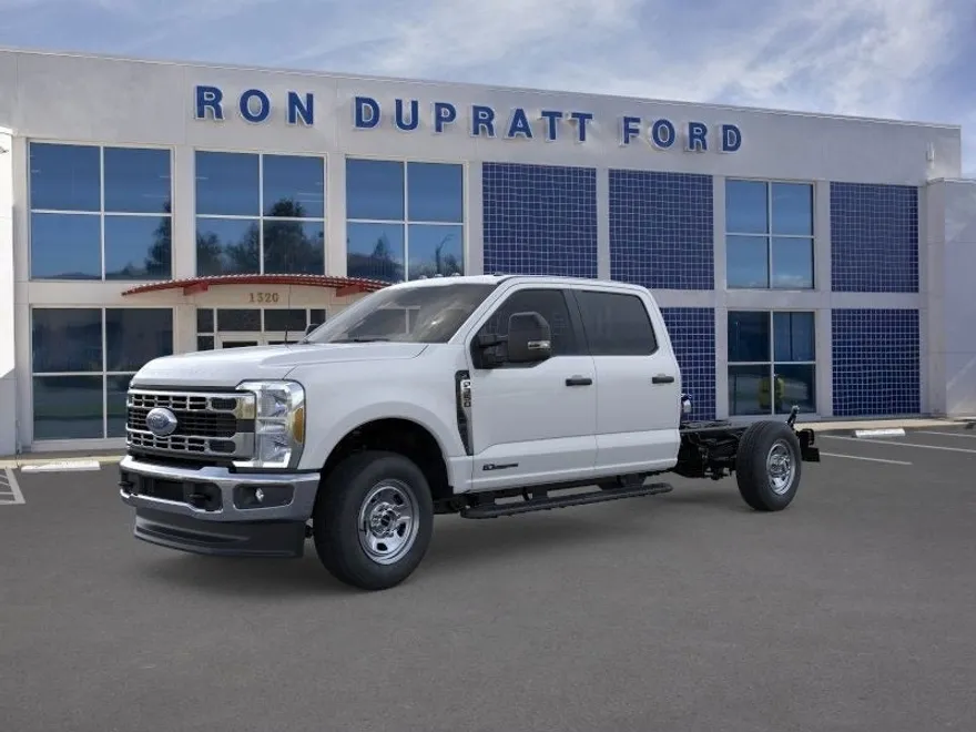 2026 Ford F-350 photo 1