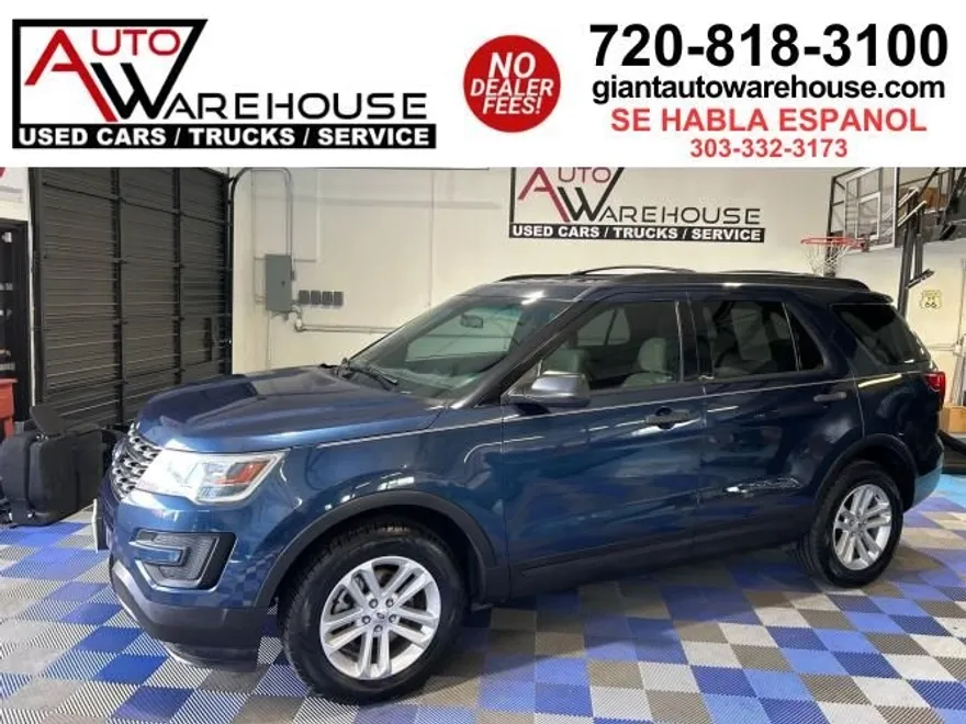 2016 Ford Explorer Base photo 1