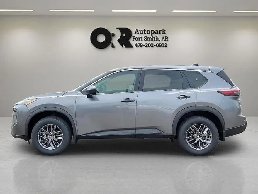 2026 Nissan Rogue AWD S photo 1