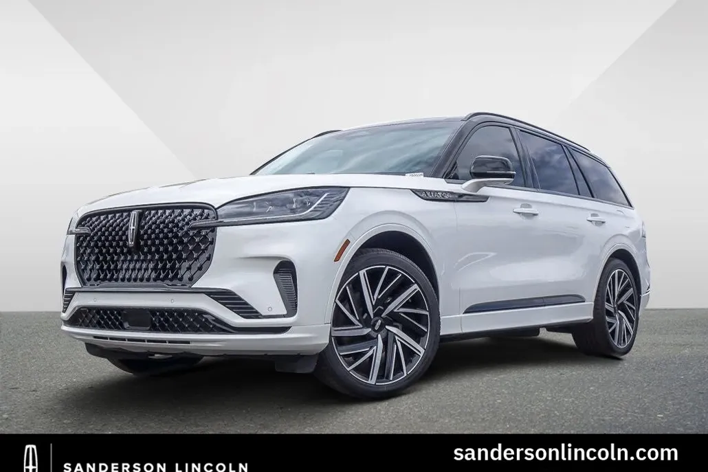 2025 Lincoln Aviator Black Label photo 1
