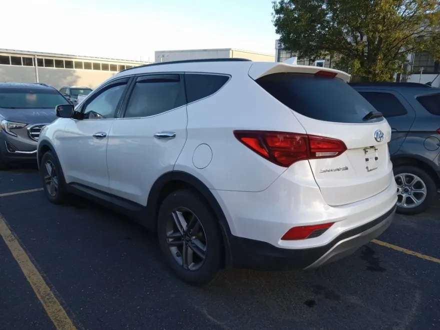 2017 Hyundai Santa Fe Sport Base photo 1