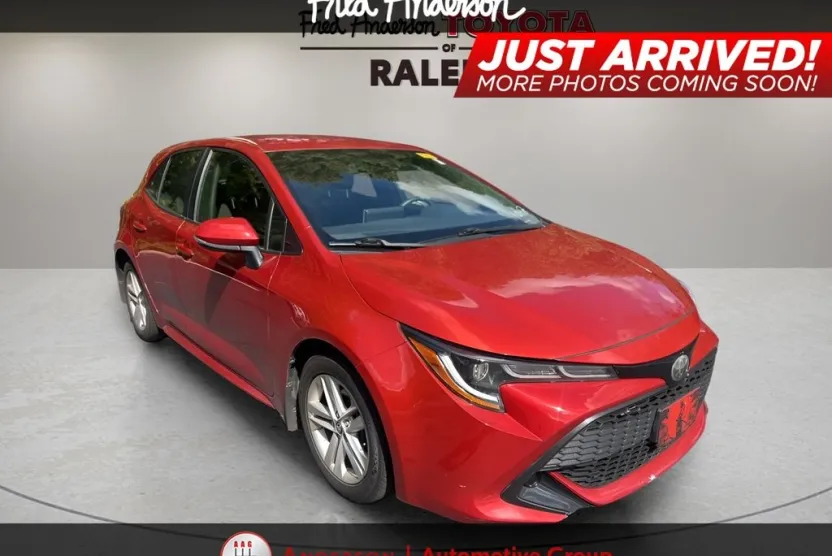 2019 Toyota Corolla SE photo 1