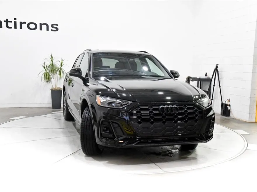 2024 Audi Q5 45 S line Premium photo 1