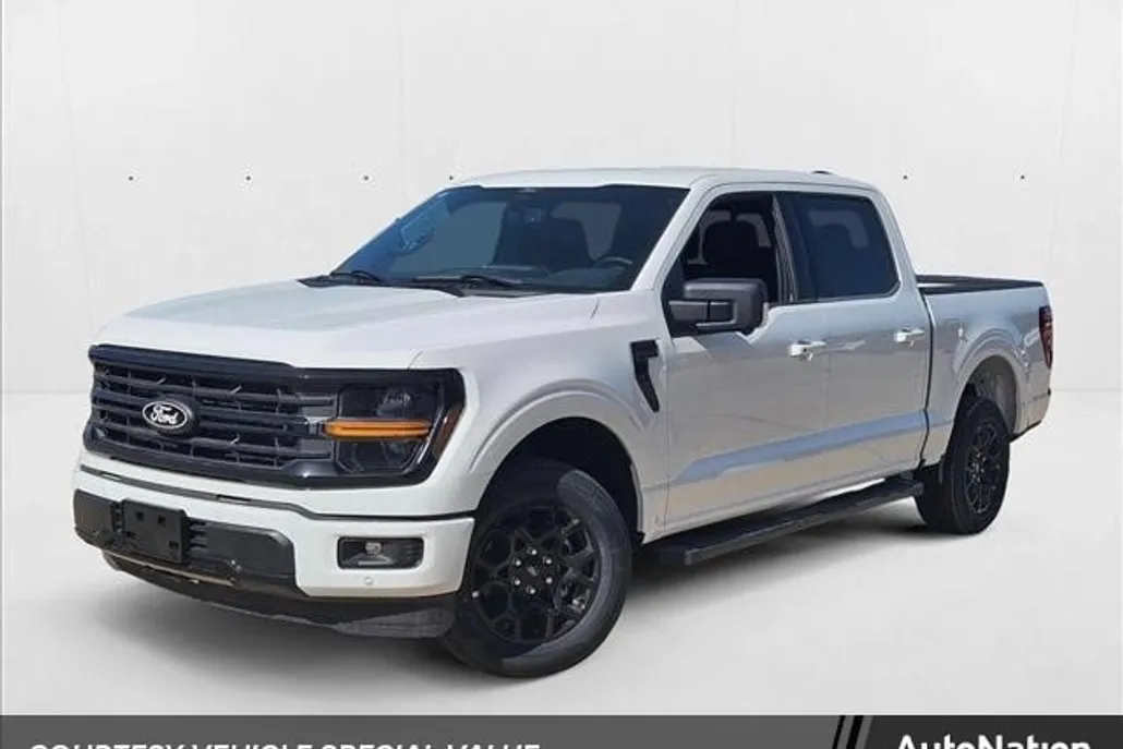 2025 Ford F-150 XLT photo 1