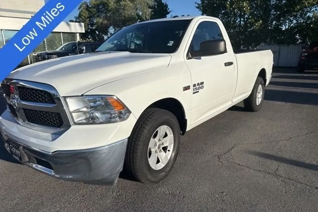 2021 Ram 1500 Classic Tradesman photo 1
