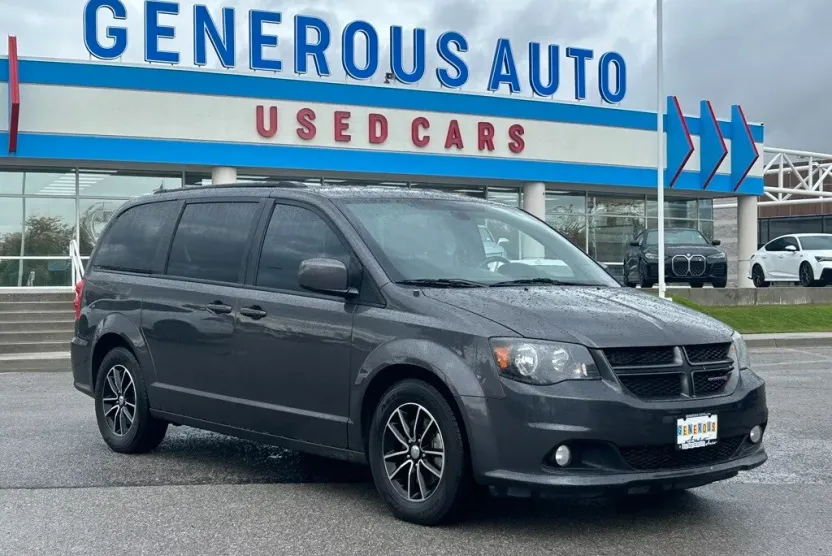 2019 Dodge Grand Caravan GT photo 1