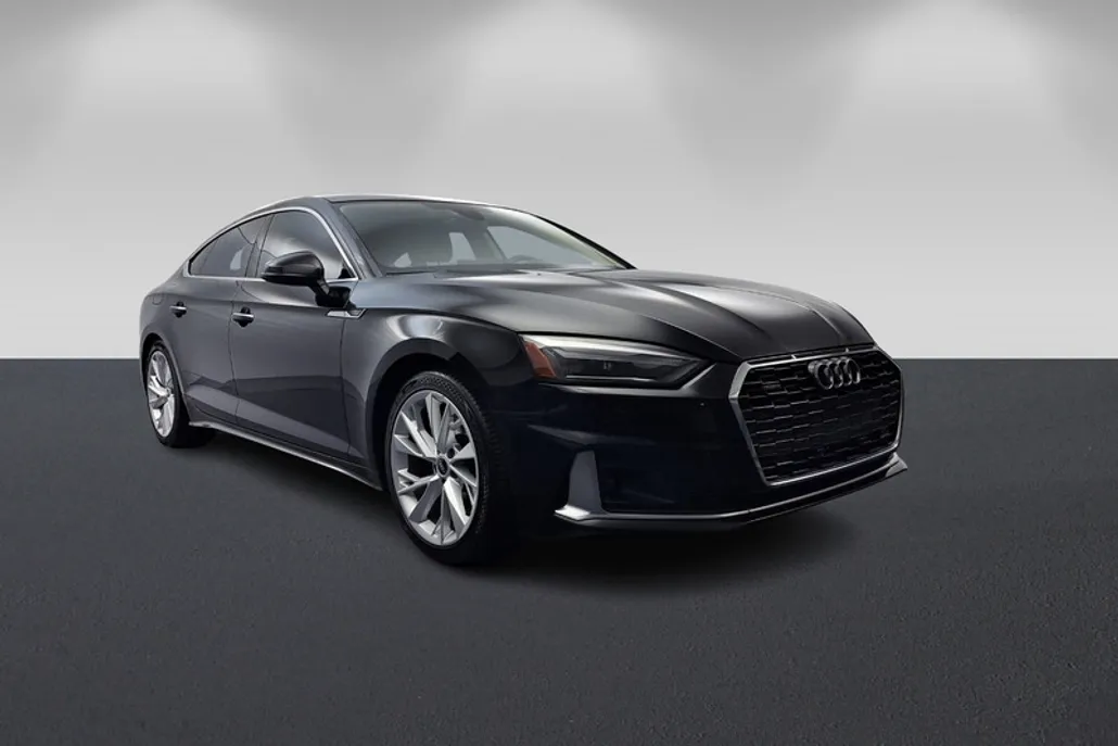 2022 Audi A5 Premium Quattro photo 1