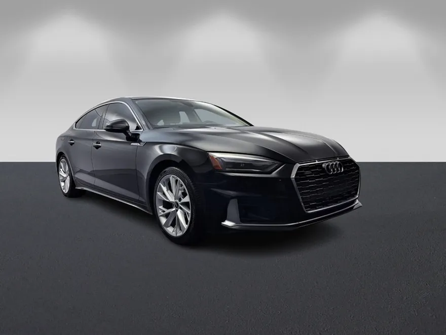2022 Audi A5 Premium Quattro photo 1