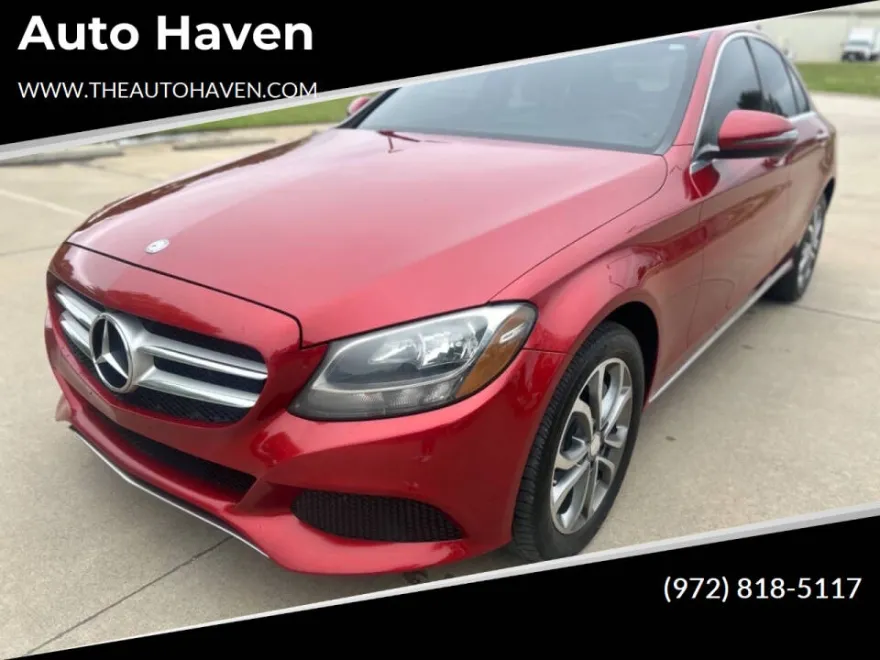 2016 Mercedes Benz C 300 4MATIC Sedan photo 1