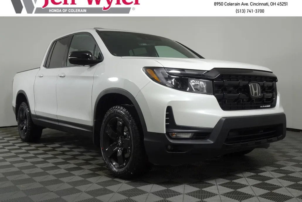 2025 Honda Ridgeline Black Edition photo 1
