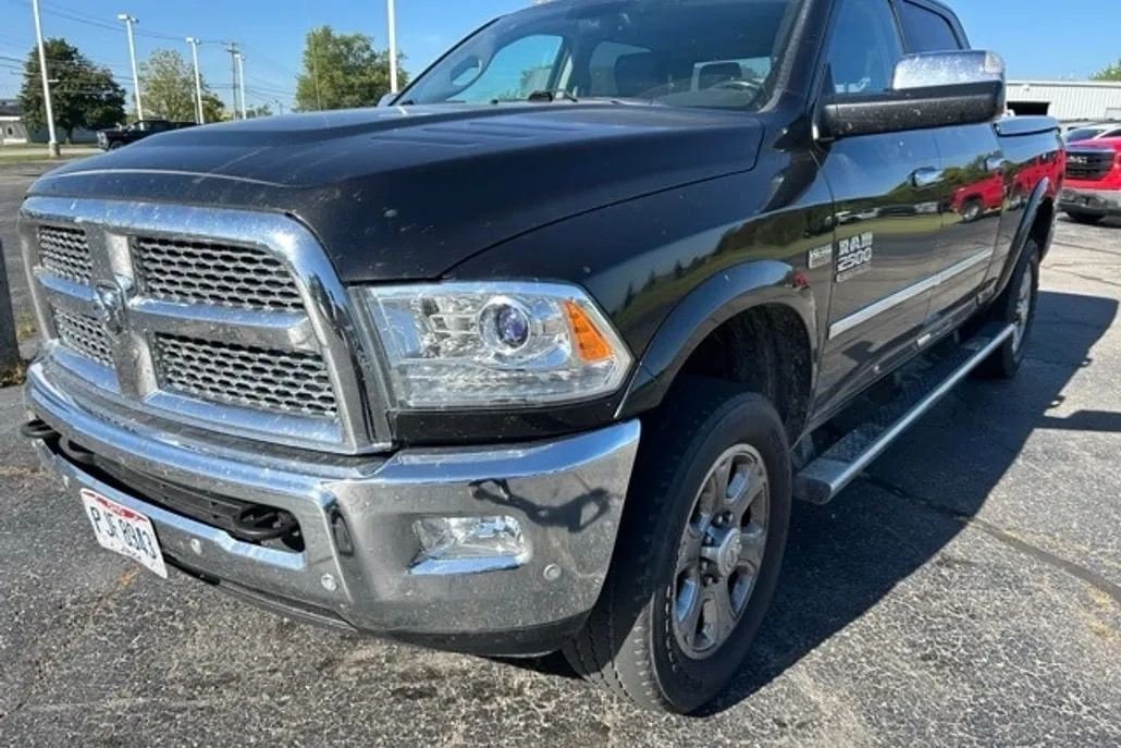 2016 Ram 2500 Laramie photo 1