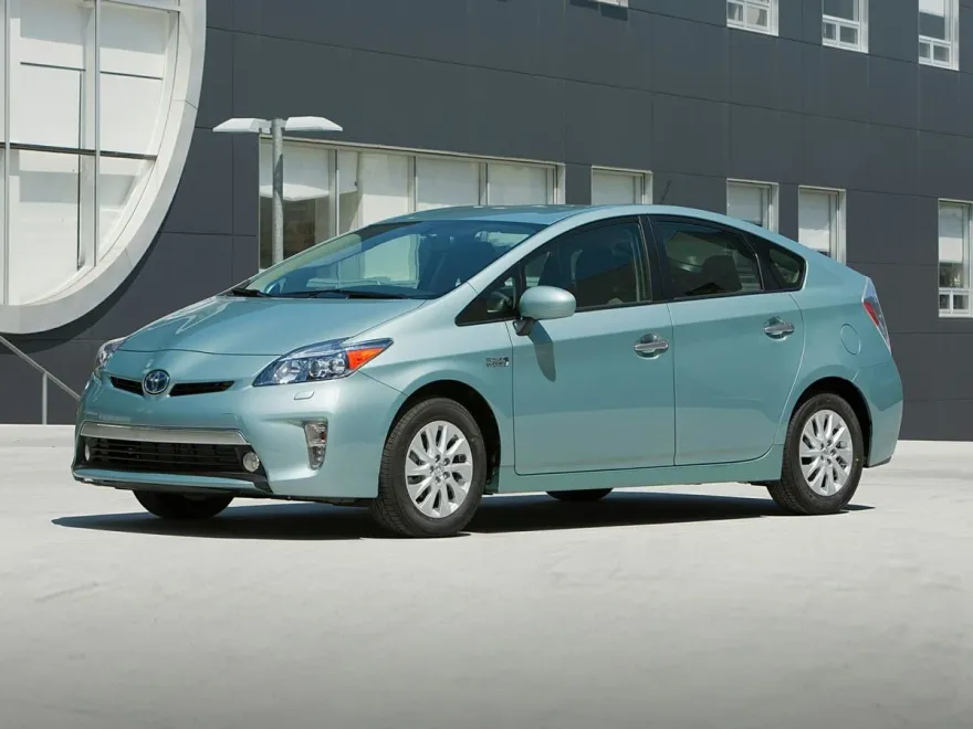 2012 Toyota Prius Plug-in Base photo 1