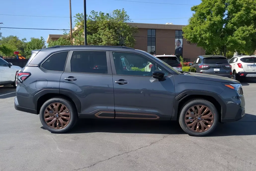 2025 Subaru Forester Sport photo 1