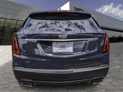 2025 Cadillac XT5 Luxury photo 4