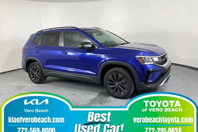 2023 Volkswagen Taos S photo 1