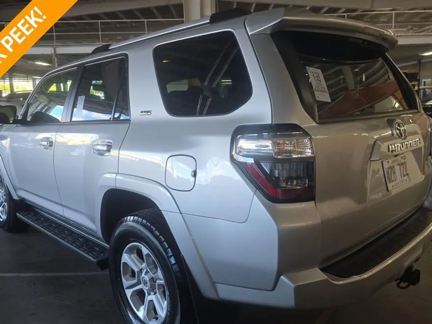 2024 Toyota 4Runner SR5 2WD photo 1