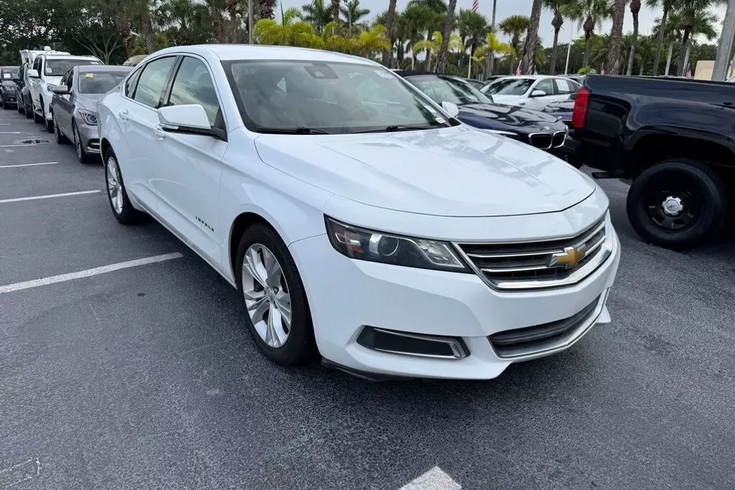 2015 Chevrolet Impala 2LT photo 1