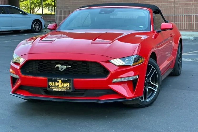 2022 Ford Mustang EcoBoost Premium Convertible photo 1