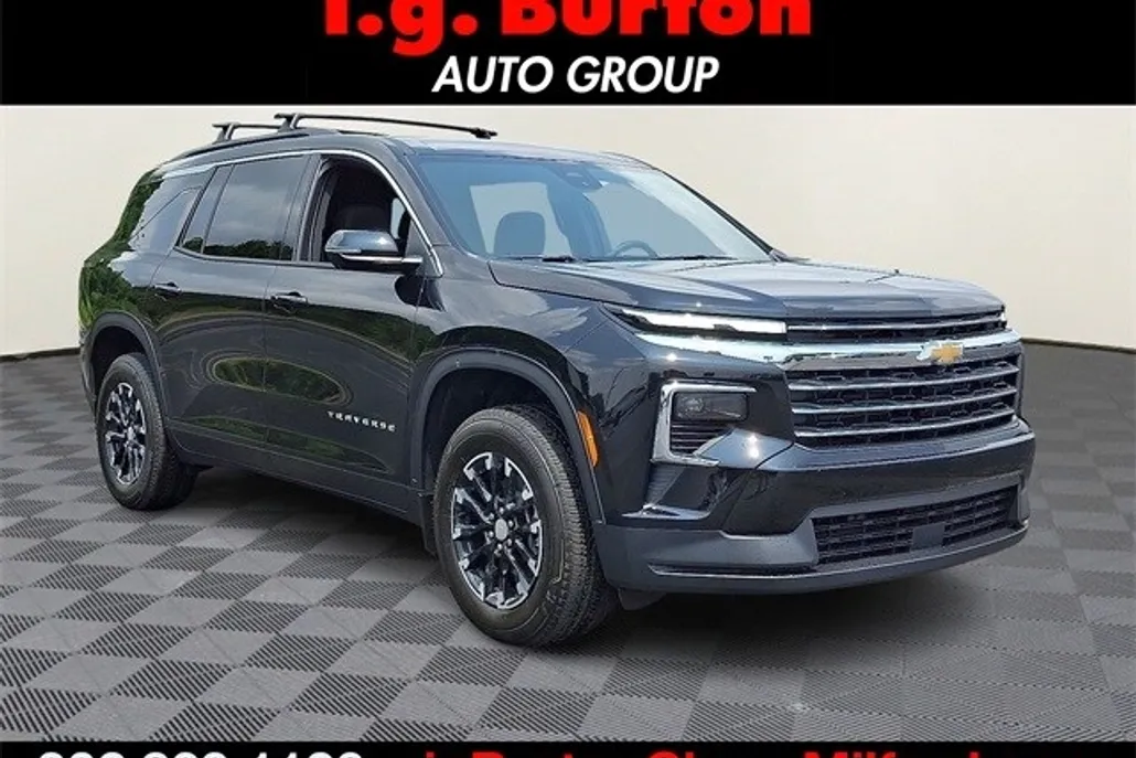 2025 Chevrolet Traverse photo 1