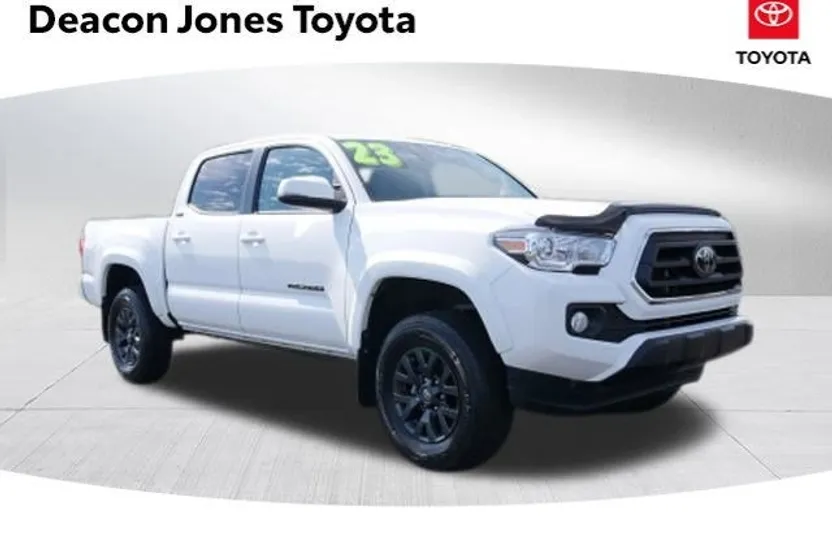 2023 Toyota Tacoma 4x4 SR5 photo 1