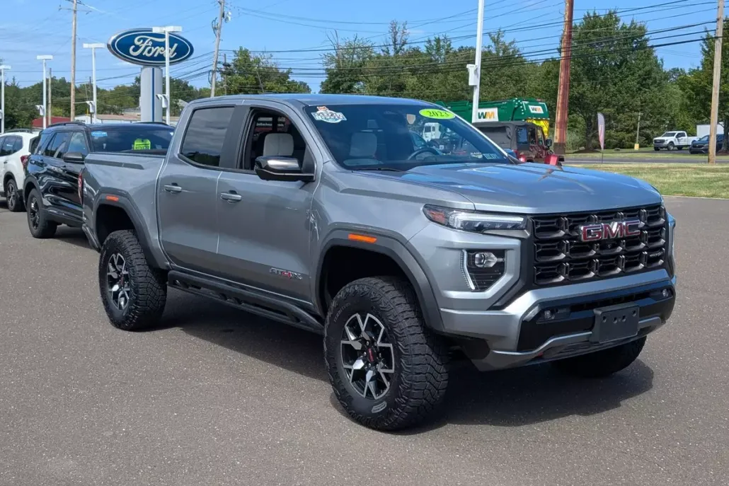 2023 Gmc Canyon AT4X photo 1
