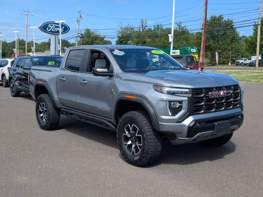 2023 Gmc Canyon AT4X photo 1
