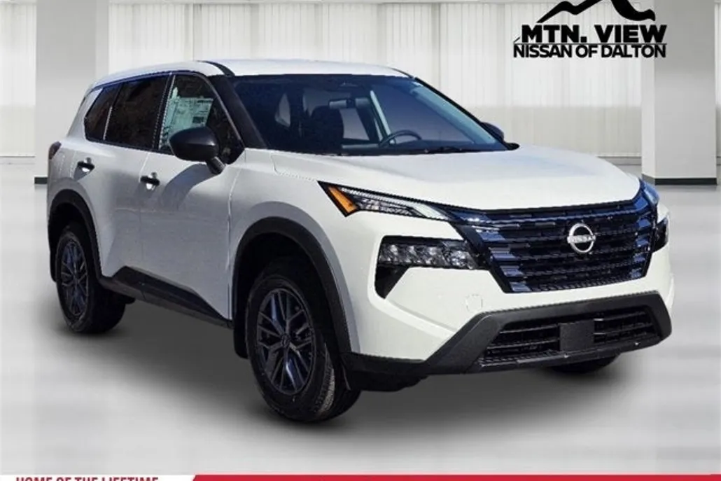 2025 Nissan Rogue S photo 1