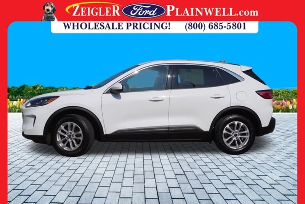 2021 Ford Escape SE photo 1