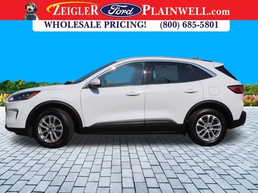 2021 Ford Escape SE photo 1