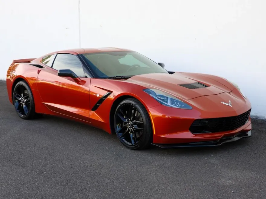 2016 Chevrolet Corvette Stingray Z51 2LT photo 1