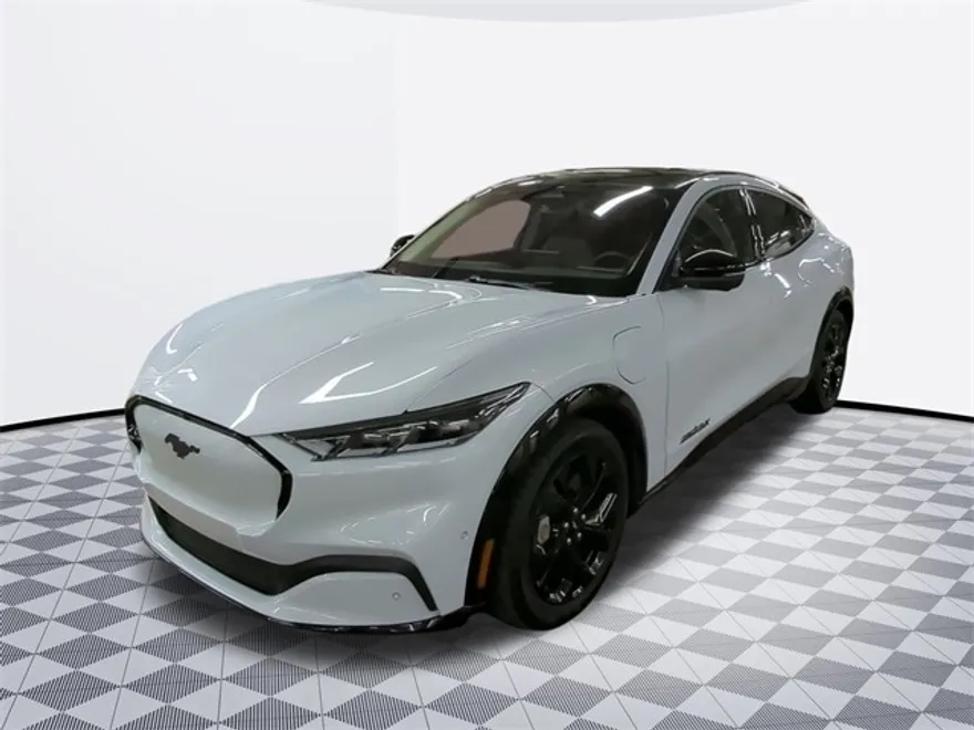 2023 Ford Mustang Mach-E Premium photo 1