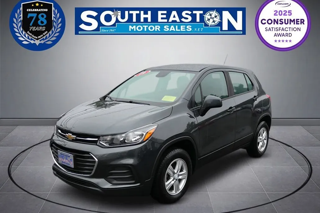 2019 Chevrolet Trax LS photo 1