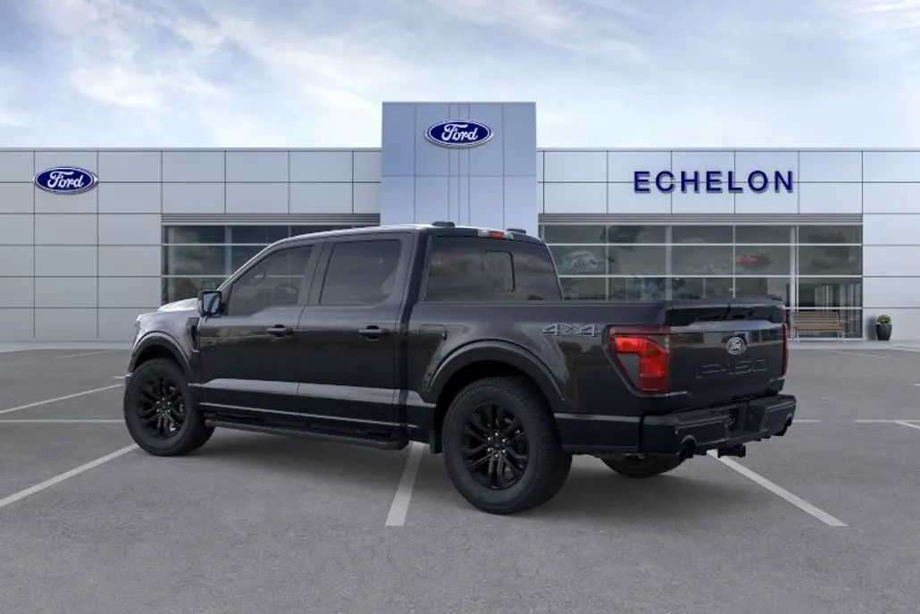 2025 Ford F-150 XLT photo 1
