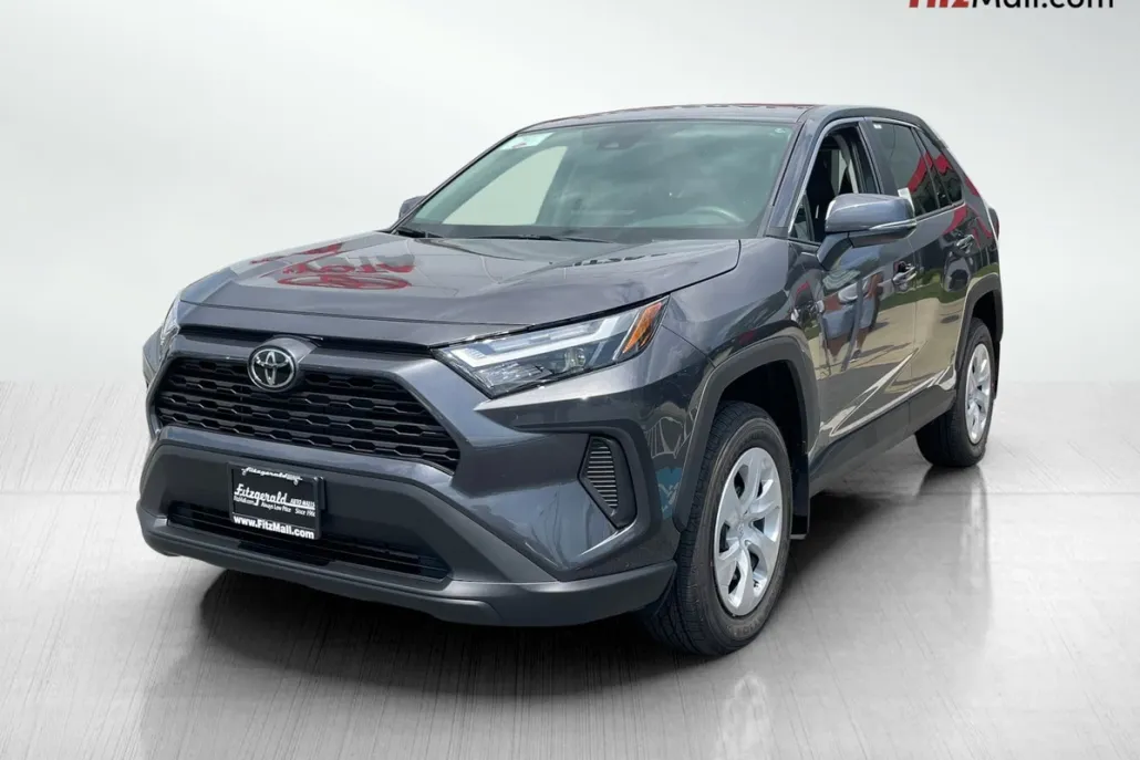 2025 Toyota RAV4 LE photo 1