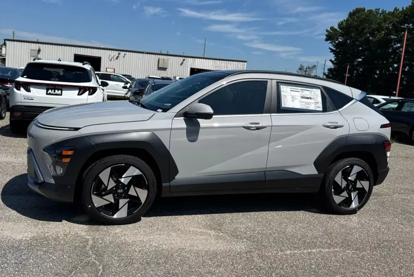 2026 Hyundai Kona Limited photo 1