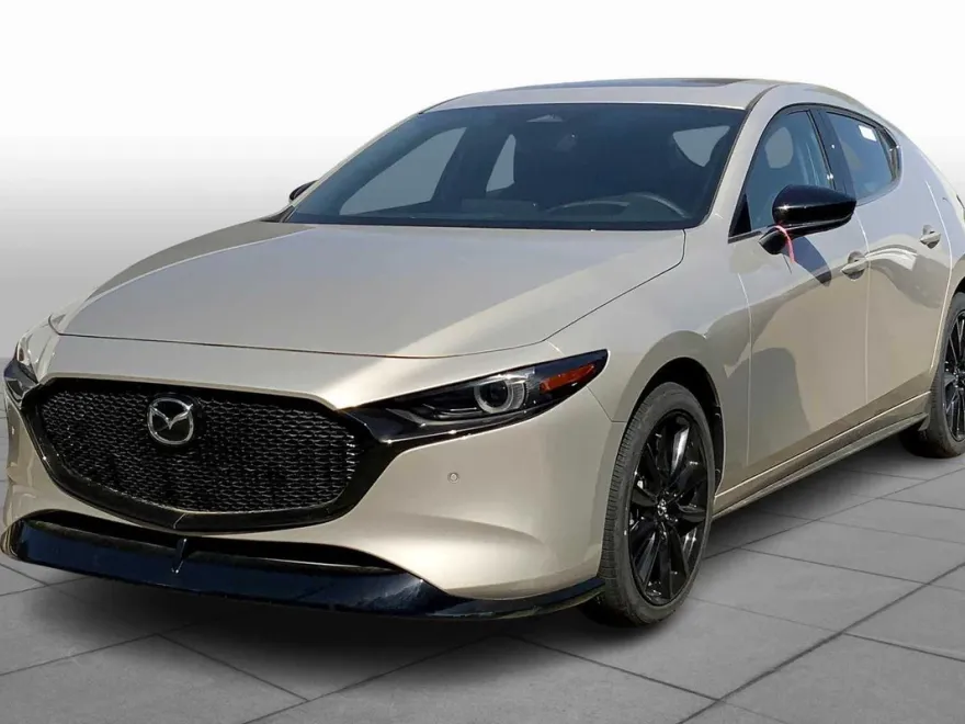 2024 Mazda Mazda3 Hatchback Premium Plus photo 1
