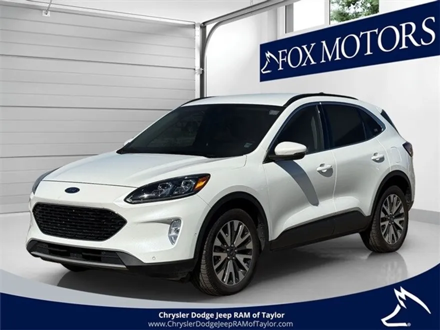 2020 Ford Escape Titanium photo 1