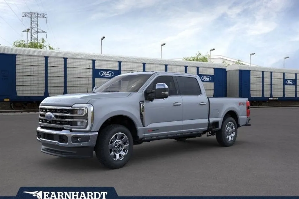 2025 Ford F-350 King Ranch photo 1