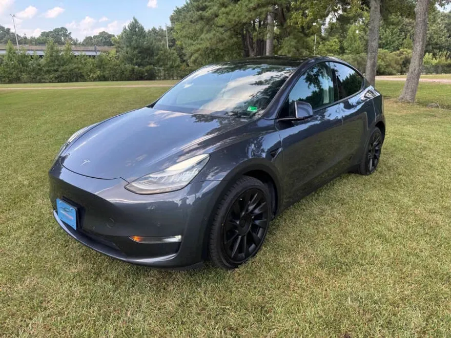 2020 Tesla Model Y Long Range photo 1