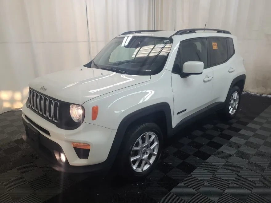 2020 Jeep Renegade Latitude photo 1