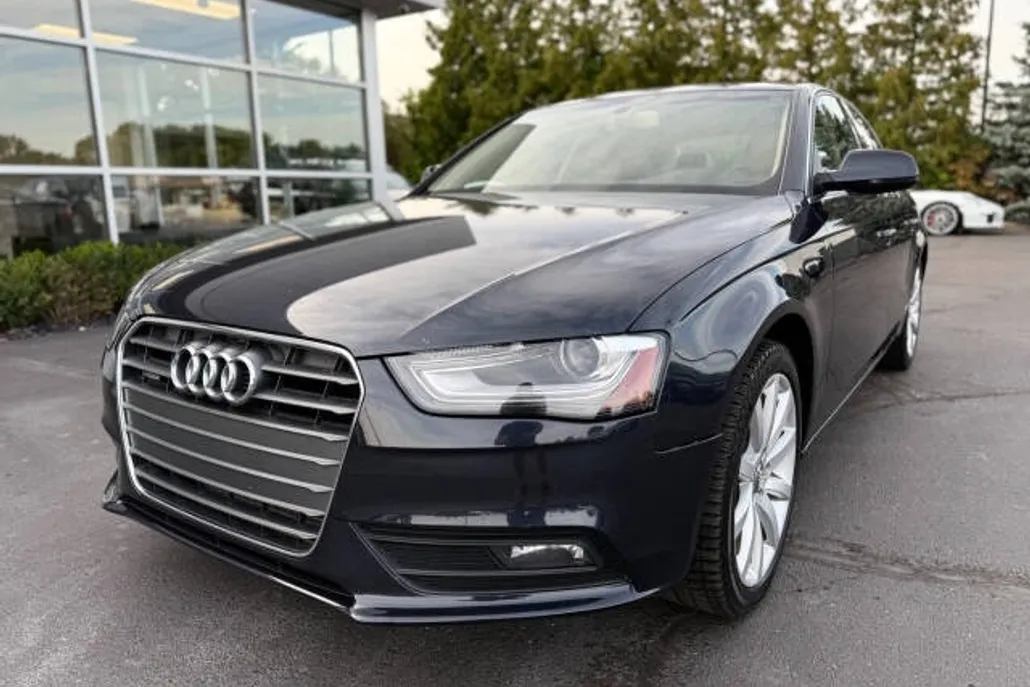 2013 Audi A4 2.0T Quattro Premium Plus photo 1