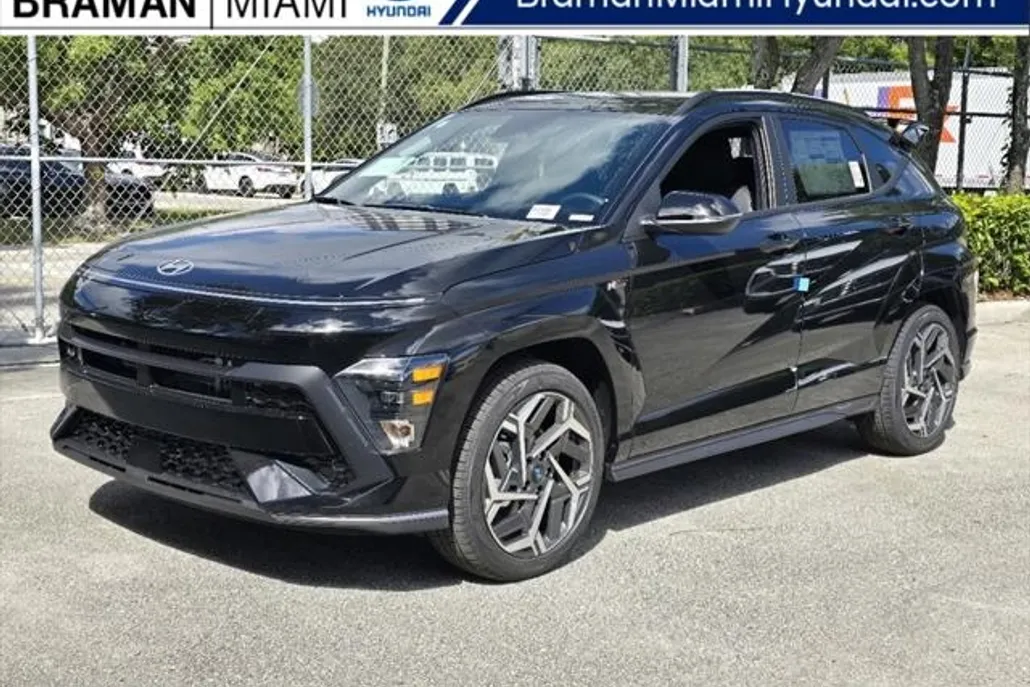 2025 Hyundai Kona N Line photo 1