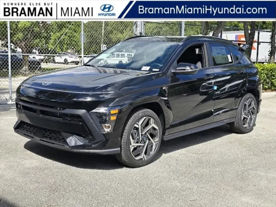 2025 Hyundai Kona N Line photo 1