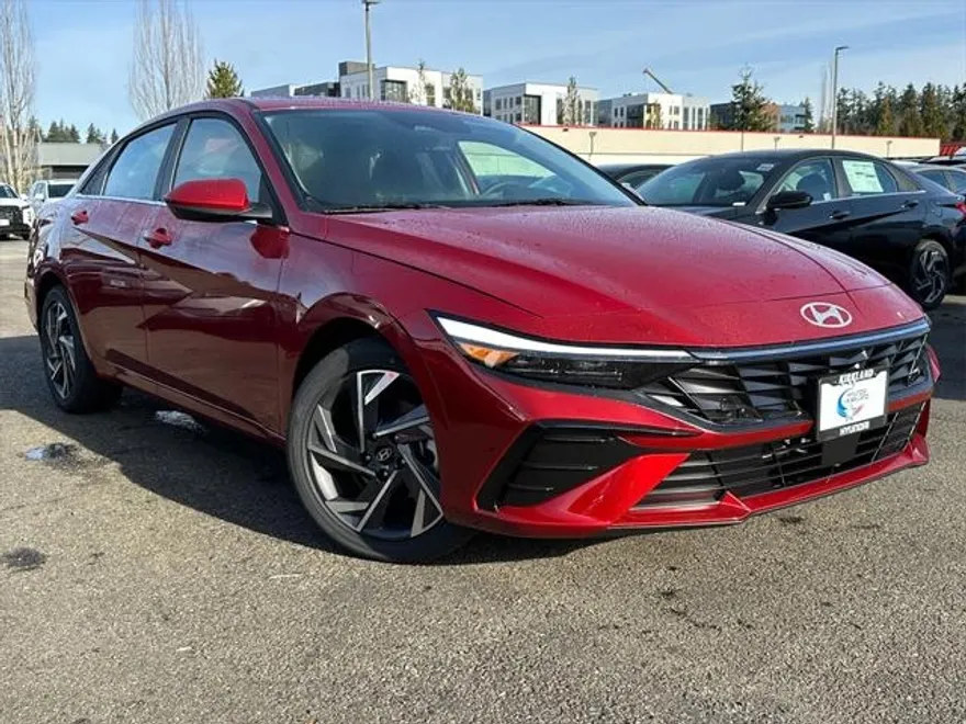 2025 Hyundai Elantra SEL Convenience photo 1