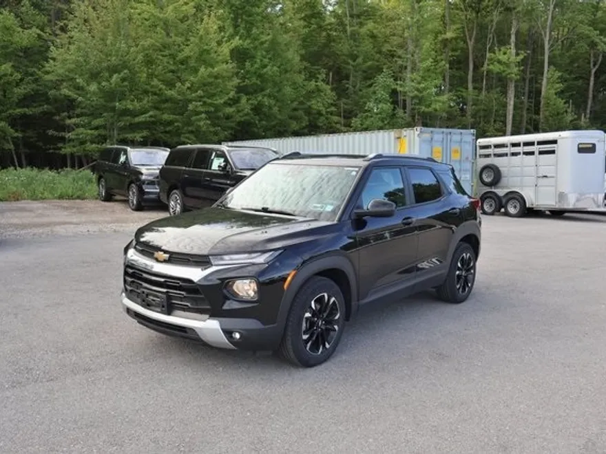 2022 Chevrolet Trailblazer LT photo 1