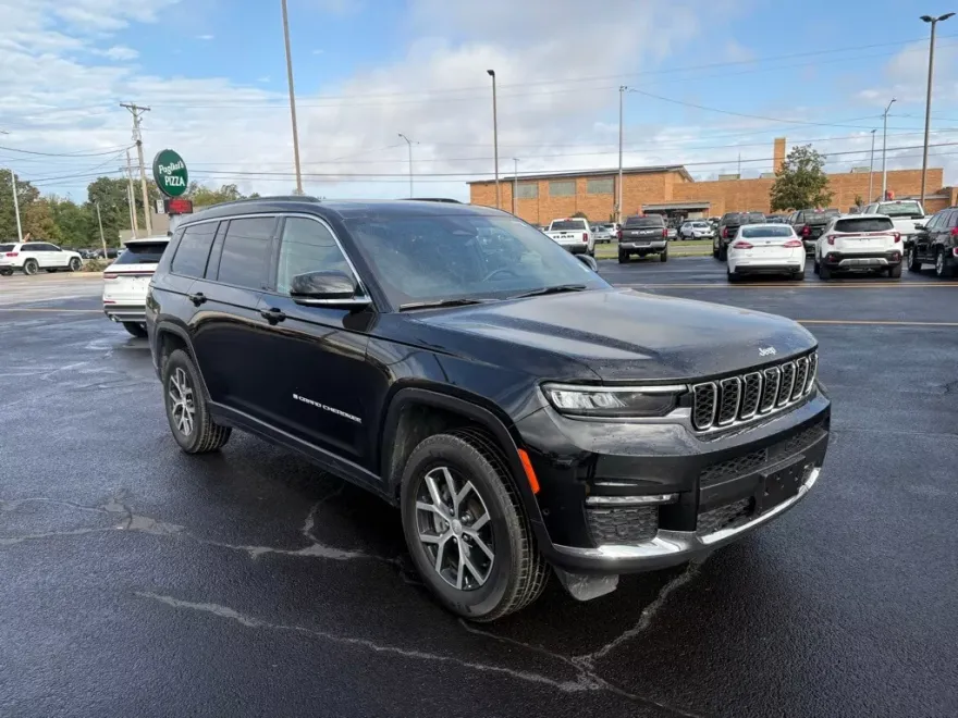 2024 Jeep Grand Cherokee Limited photo 1