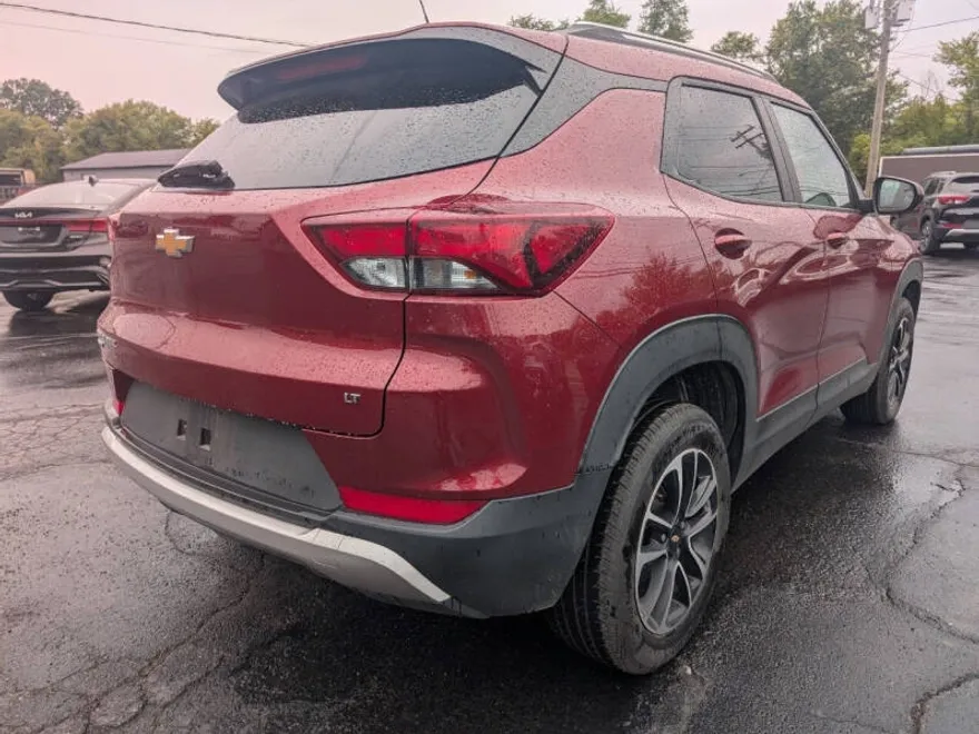 2025 Chevrolet Trailblazer LT photo 1